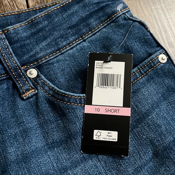 Womens Bandolino Mandie Straight Short Jeans - Picture 4 of 9